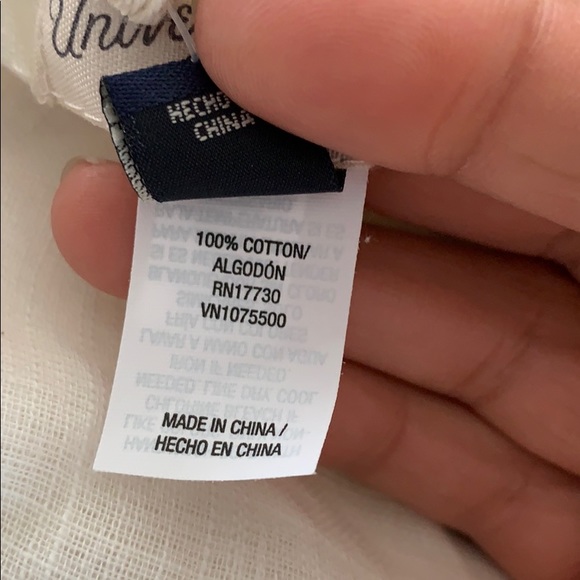 Lightweight Yarn Dye Woven Ruana-76-110 - Picture 4 of 4